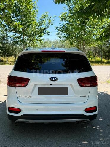 Kia Sorento-5