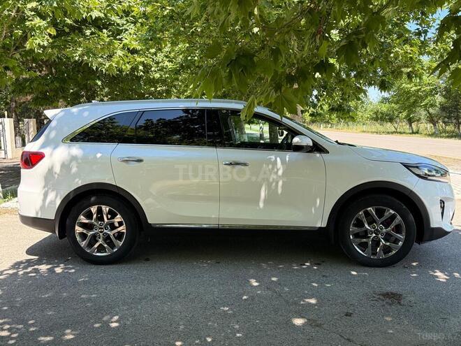 Kia Sorento-2