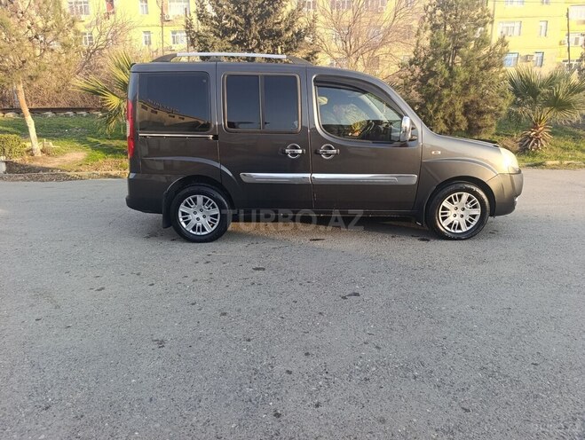 Fiat Doblo-21