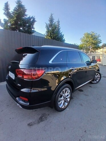 Kia Sorento-15