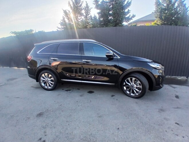 Kia Sorento-18