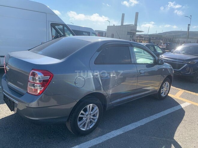 Chevrolet Cobalt-5