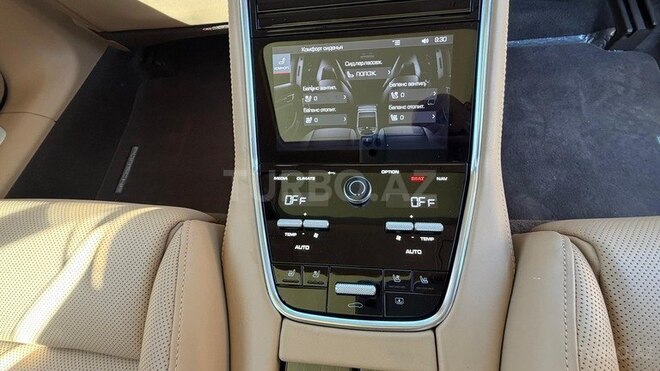 Porsche Panamera 4 E-Hybrid-9