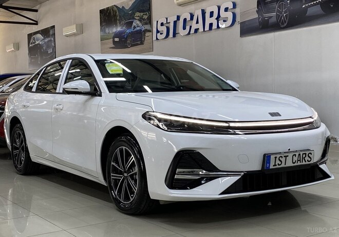 Geely Galaxy A7-2