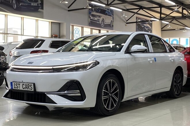 Geely Galaxy A7-3