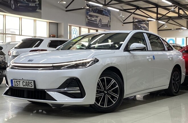 Geely Galaxy A7-4