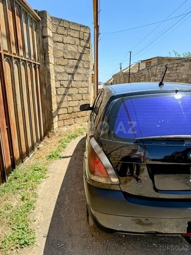Kia Rio-4