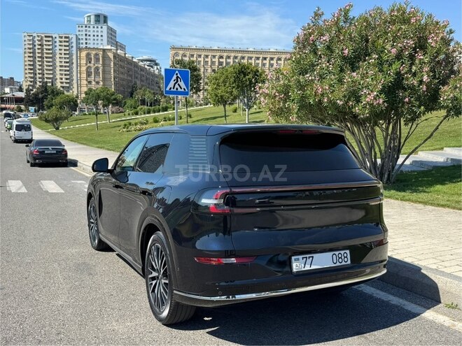 Changan Qiyuan Q07-5