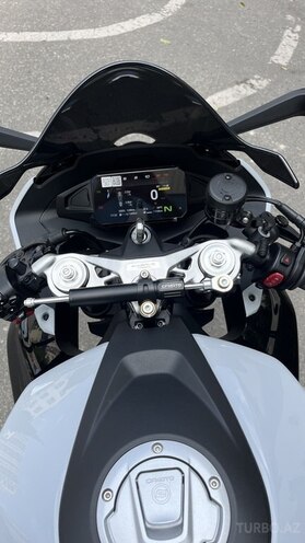 CFMOTO 675 SR-R-4
