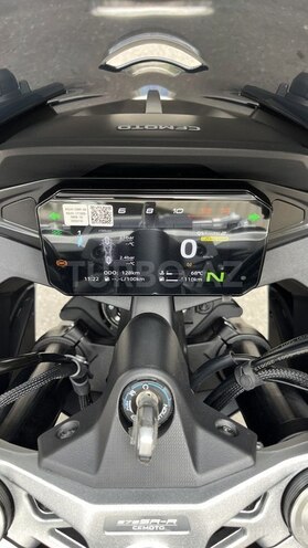 CFMOTO 675 SR-R-3