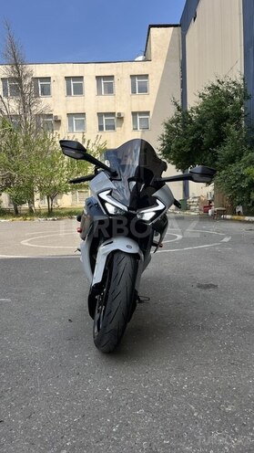 CFMOTO 675 SR-R-16