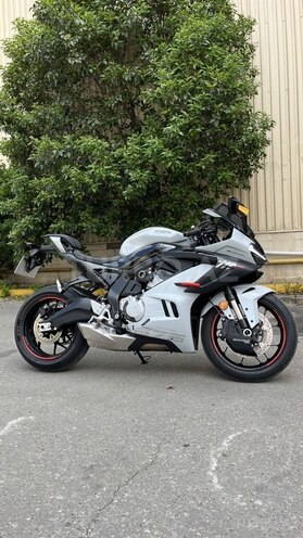 CFMOTO 675 SR-R-11