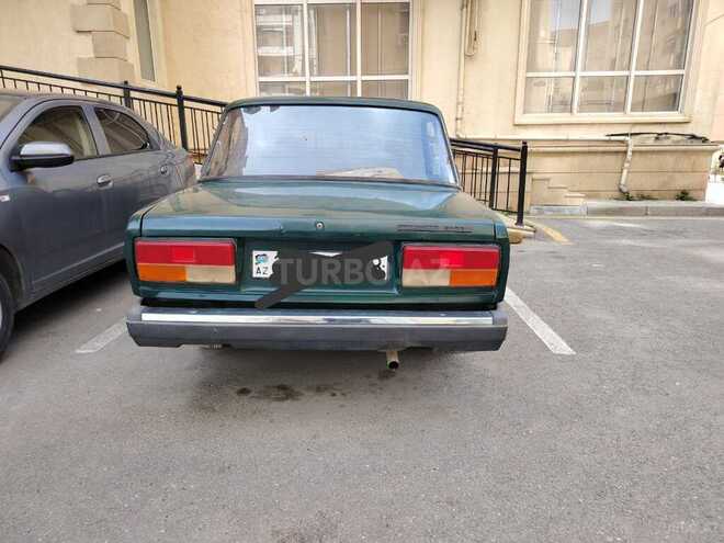LADA (VAZ) 2107-2