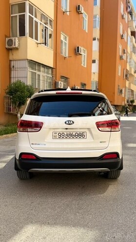 Kia Sorento-4