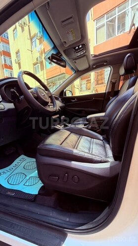 Kia Sorento-13