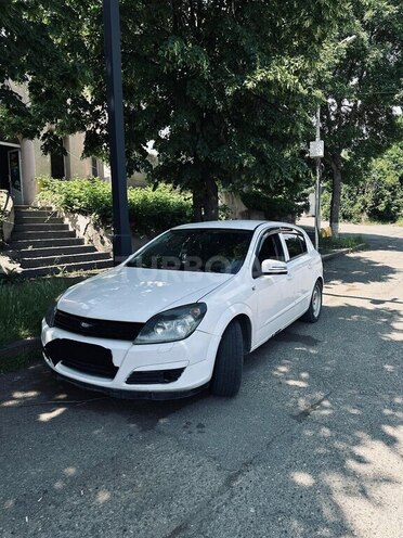 Opel Astra-1