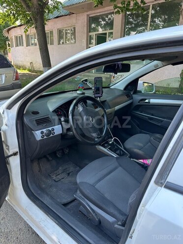 Opel Astra-6