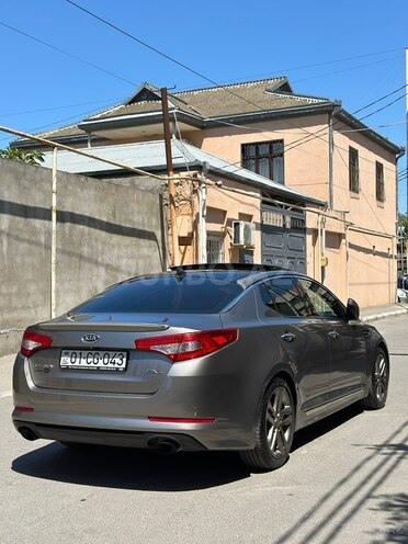 Kia Optima-3