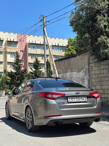 Kia Optima-5