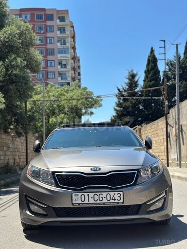 Kia Optima-2