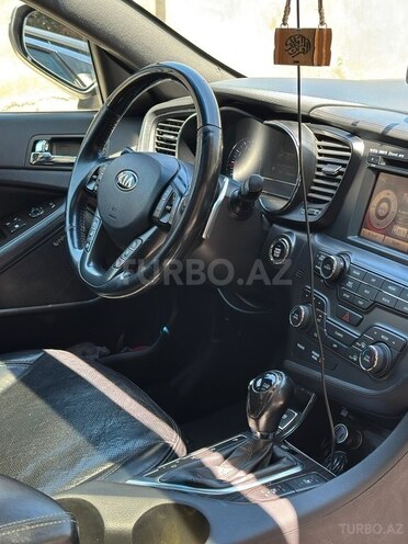 Kia Optima-14