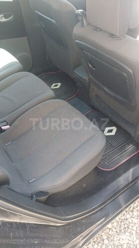 Renault Scenic-5