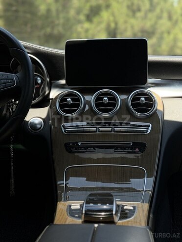 Mercedes C 220 d-14
