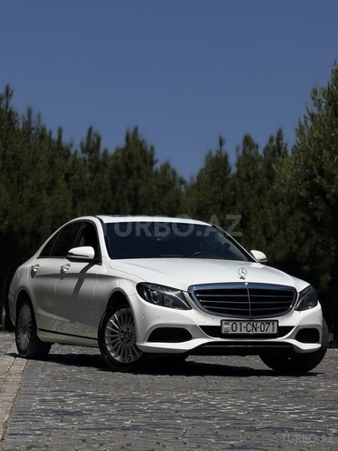 Mercedes C 220 d-1