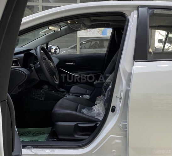 Toyota Corolla-16