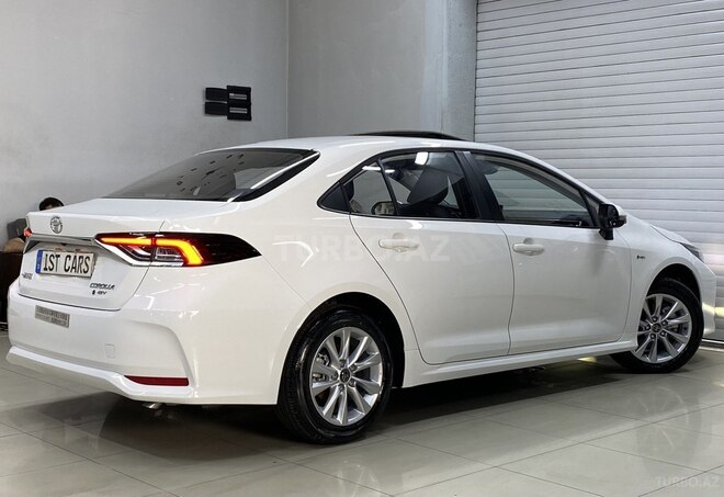 Toyota Corolla-13