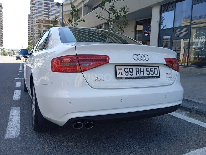 Audi A4-2