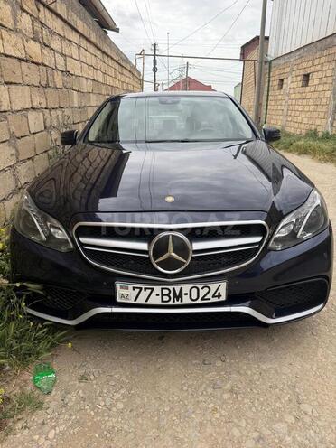 Mercedes E 250 4MATIC-6