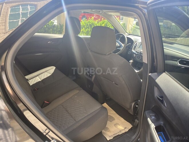 Chevrolet Equinox-7