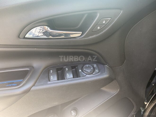 Chevrolet Equinox-5