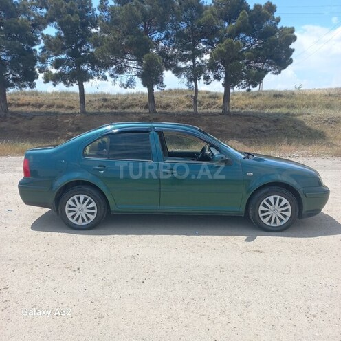 Volkswagen Jetta-3