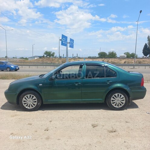 Volkswagen Jetta-6