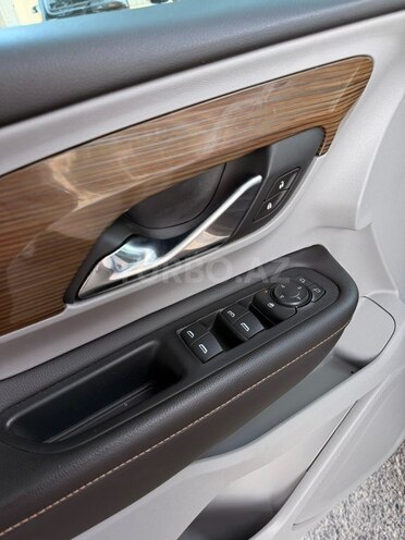 GMC Terrain-10
