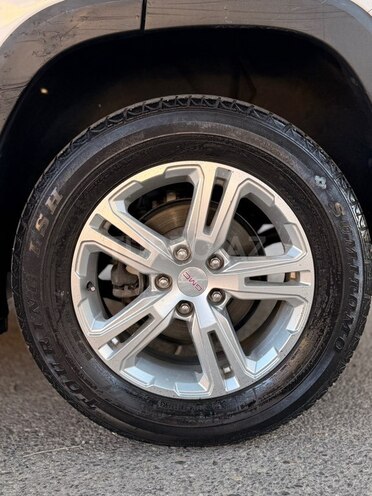 GMC Terrain-18