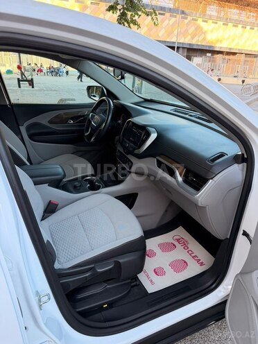 GMC Terrain-16
