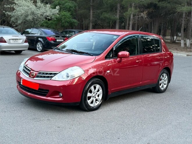 Nissan Tiida-7