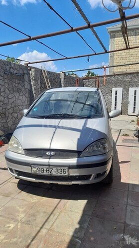 Ford Galaxy-1