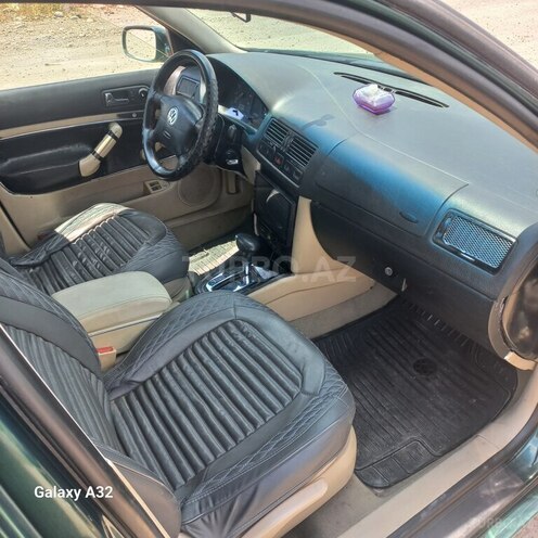Volkswagen Jetta-15