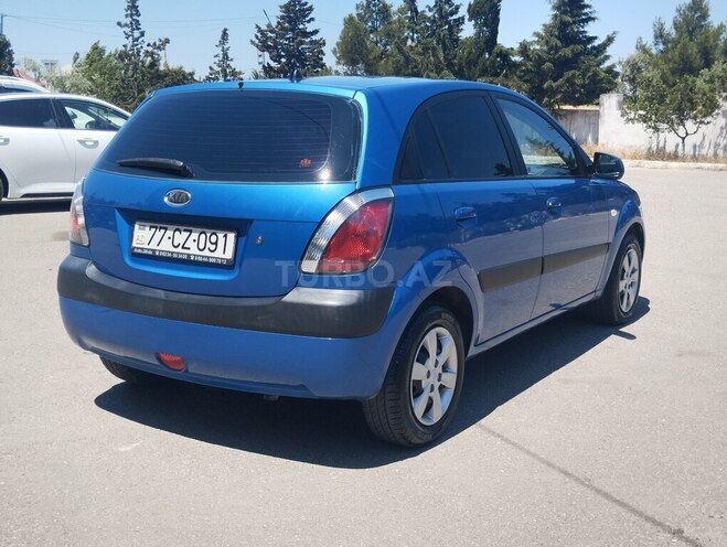 Kia Rio-3