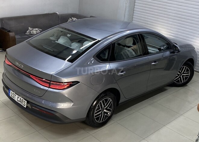 BYD Seal 05-14