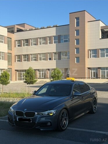 BMW 330-3