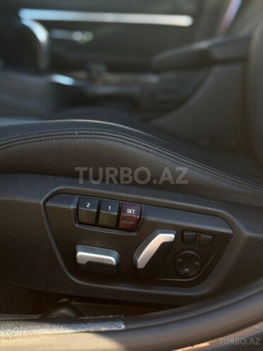 BMW 330-16