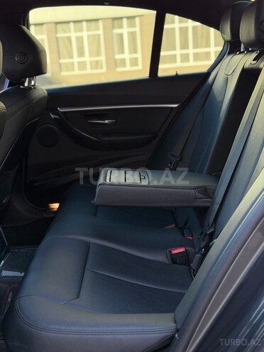BMW 330-17