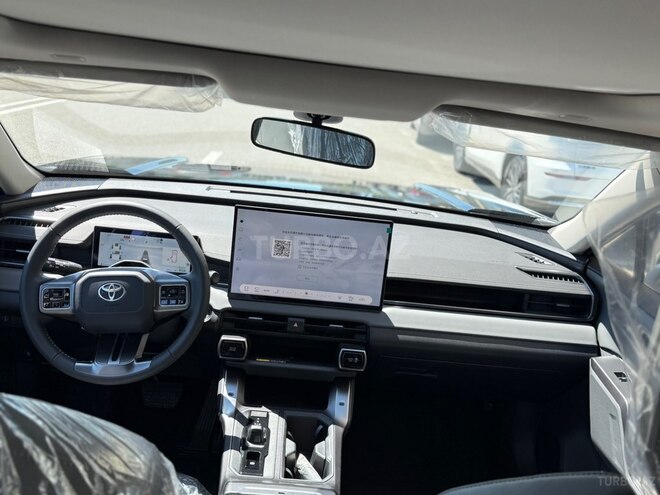 Toyota RAV4-6