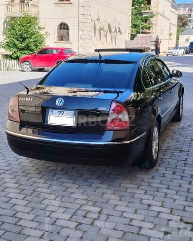 Volkswagen Passat-5
