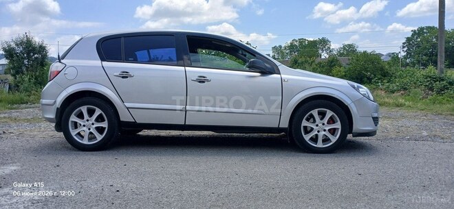 Opel Astra-2